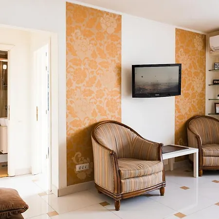 Down Town 1br W Self Check In * Бухарест