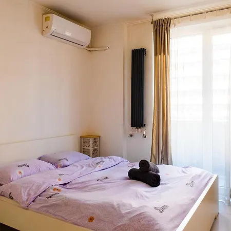 Down Town 1br W Self Check In Апартаменти *